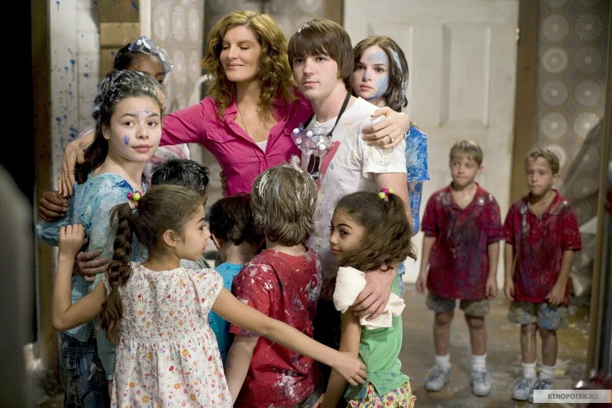 Моя большая семья 2021. Моя большая казахская семья: операция бажухи. Семейная фотосессия на природе большой семьей. Семейные фильмы 2021. Ребенок в семье.