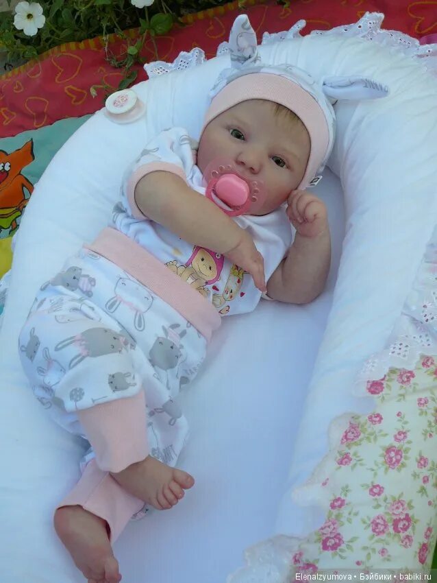 Самого дешевого реборна. Валберис куклы реборн. Кукла реборн валберис кукла. Самого дешевого реборна. Куклы bebe reborn.