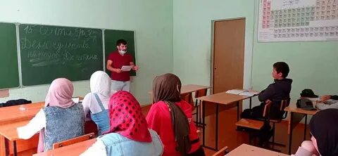 В школе прошли классные часы