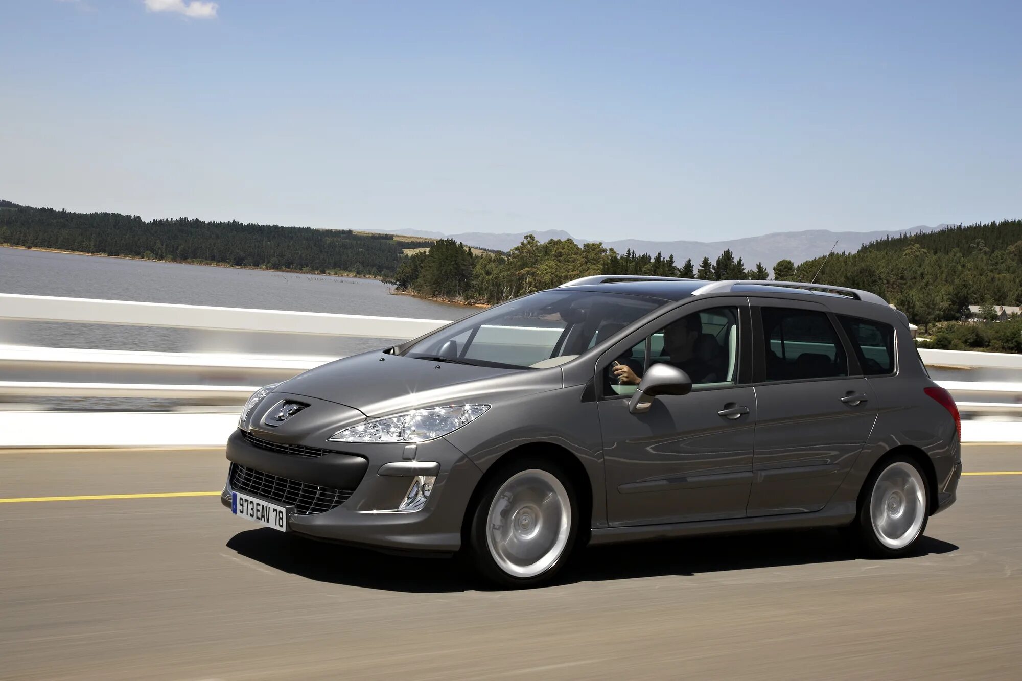 Купить пежо универсал. Peugeot 308 SW 2009. Peugeot 308 SW stance. Пежо 308 св 2007. Peugeot 308 SW 2009 год.