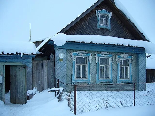 Дом в Вятских Полянах. Дом Вятские Поляны ул Дзержинского. Дом на Советской 17 Вятские Поляны. ЦИАН Вятские Поляны недвижимость.