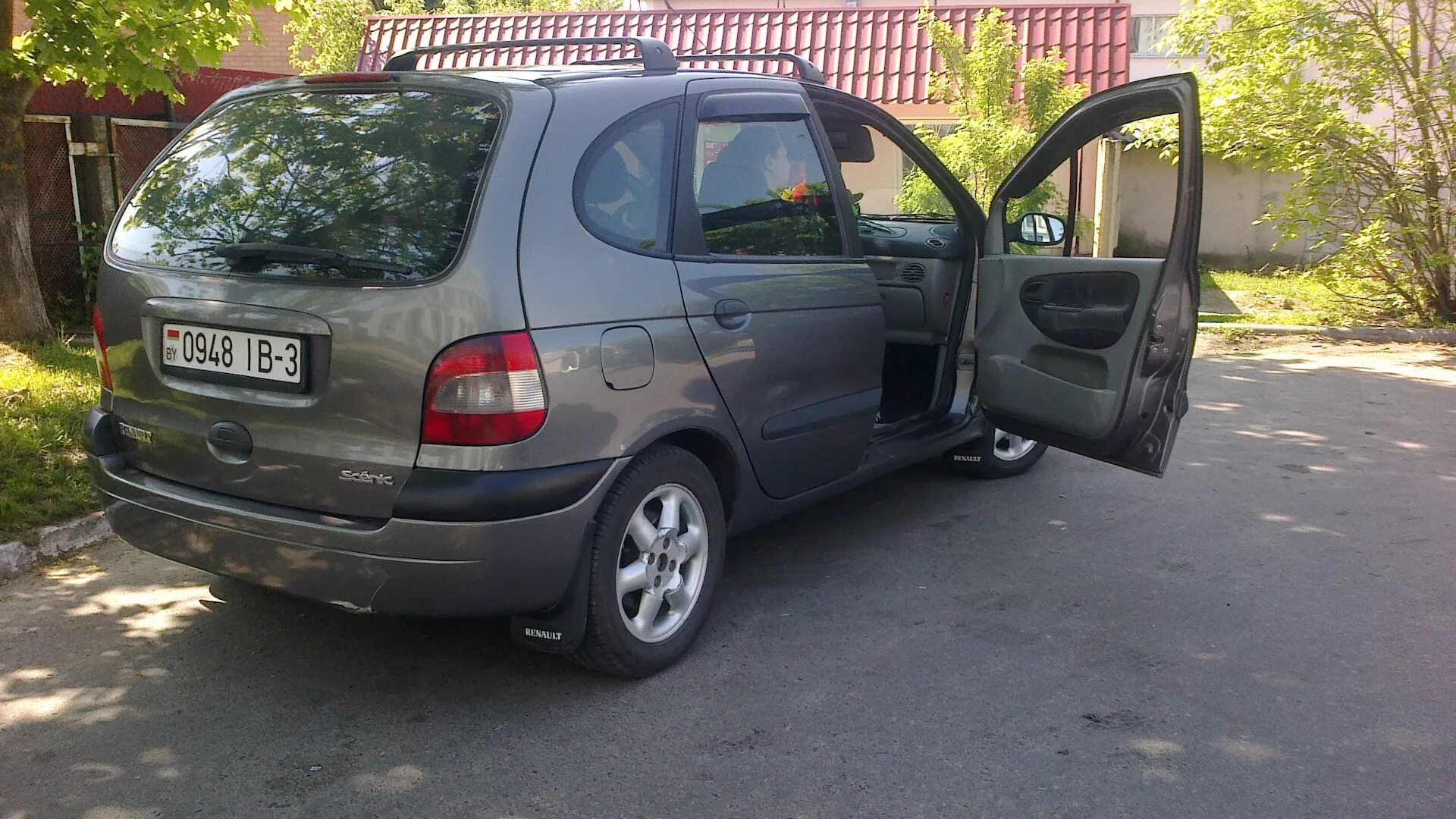 Renault Scenic 1.6. Рено Сценик 1 2003. Сценик 1 Рестайлинг. Рено Сценик 1 2003 1,6. Купить рено меган сценик бензин