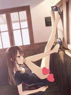 Кто то фетиширует по кистям да #ТвиттерскиеФолловятМай? 