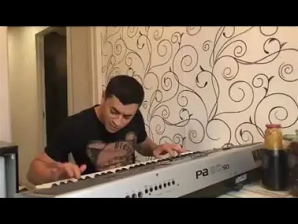 Nusretli амели. Сакит самедов. амели нусретли на пианино. сакит самедов песни.