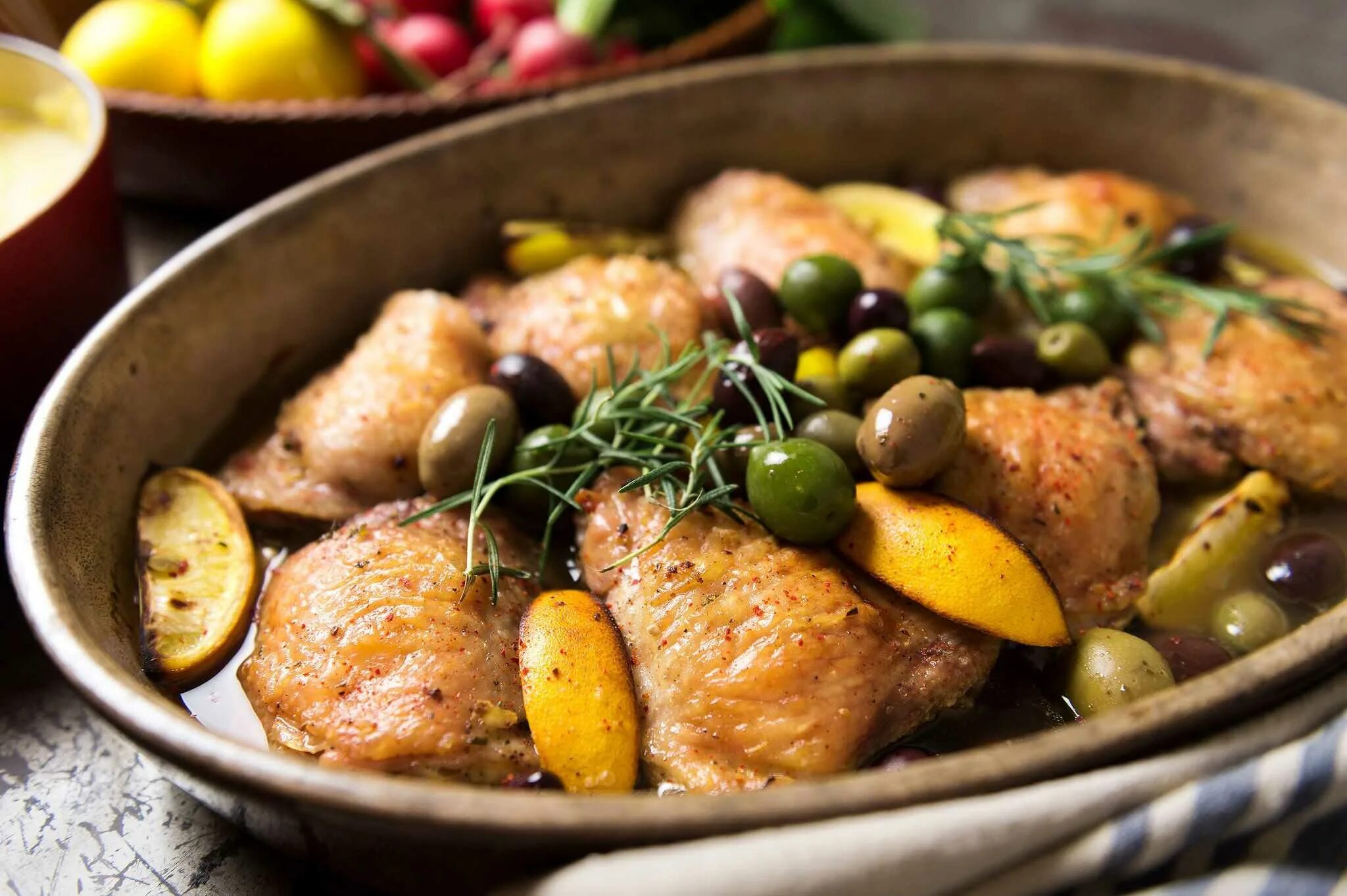 Куриные грудки с картошкой и овощами