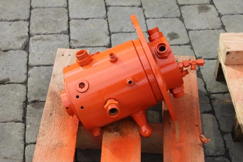 Продам гидравлический. Продам гидравлический. Гидравлический запорный клапан паркер. Насосы гидравлика станочная. Продам гидравлический.