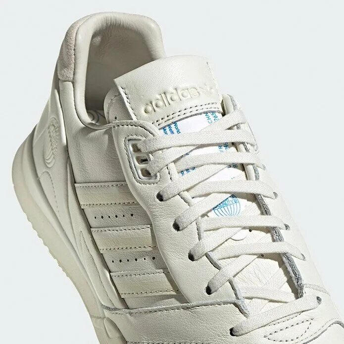 Adidas la trainer blue. Adidas originals a. A trainer weave. Адидас ла тренер. Trainer.