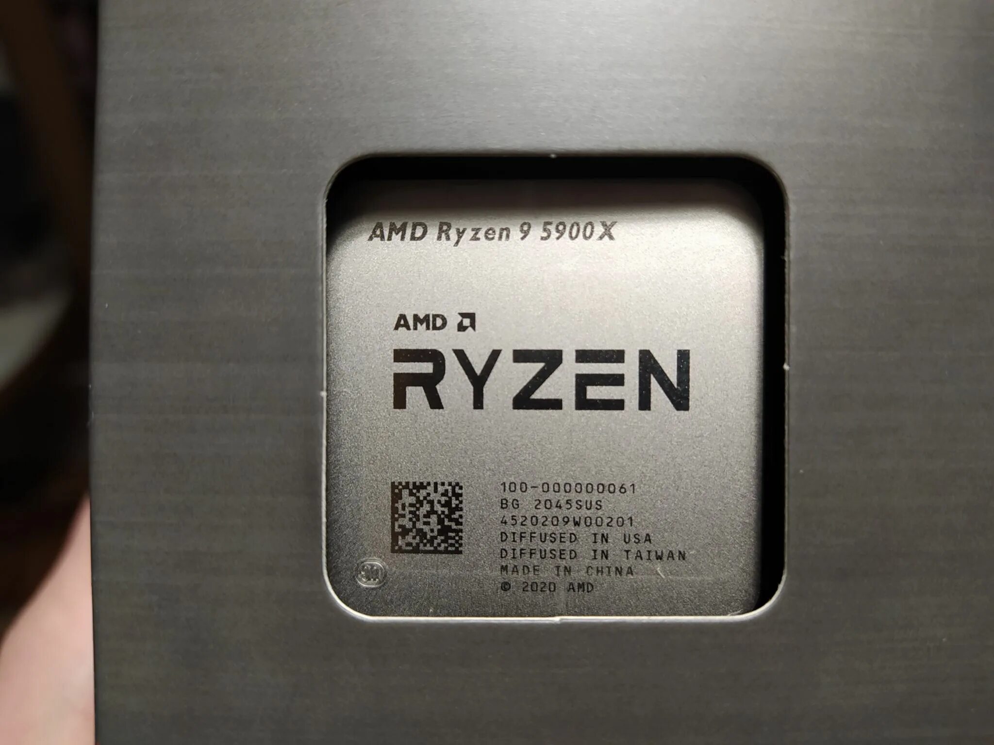 Amd ryzen 9 5900x купить. Процессор AMD Ryzen 5900x. Процессор AMD Ryzen 9 5950x OEM. AMD Ryzen 9 5900x Box. Процессор CPU AMD Ryzen 9 5900x.