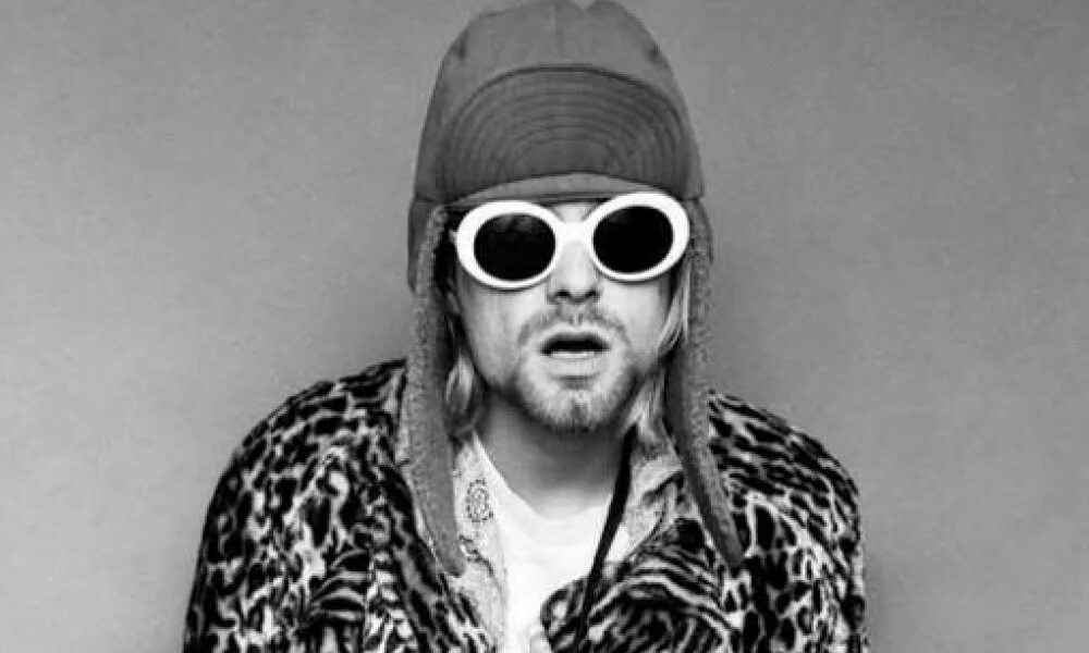 курт кобейн в очках