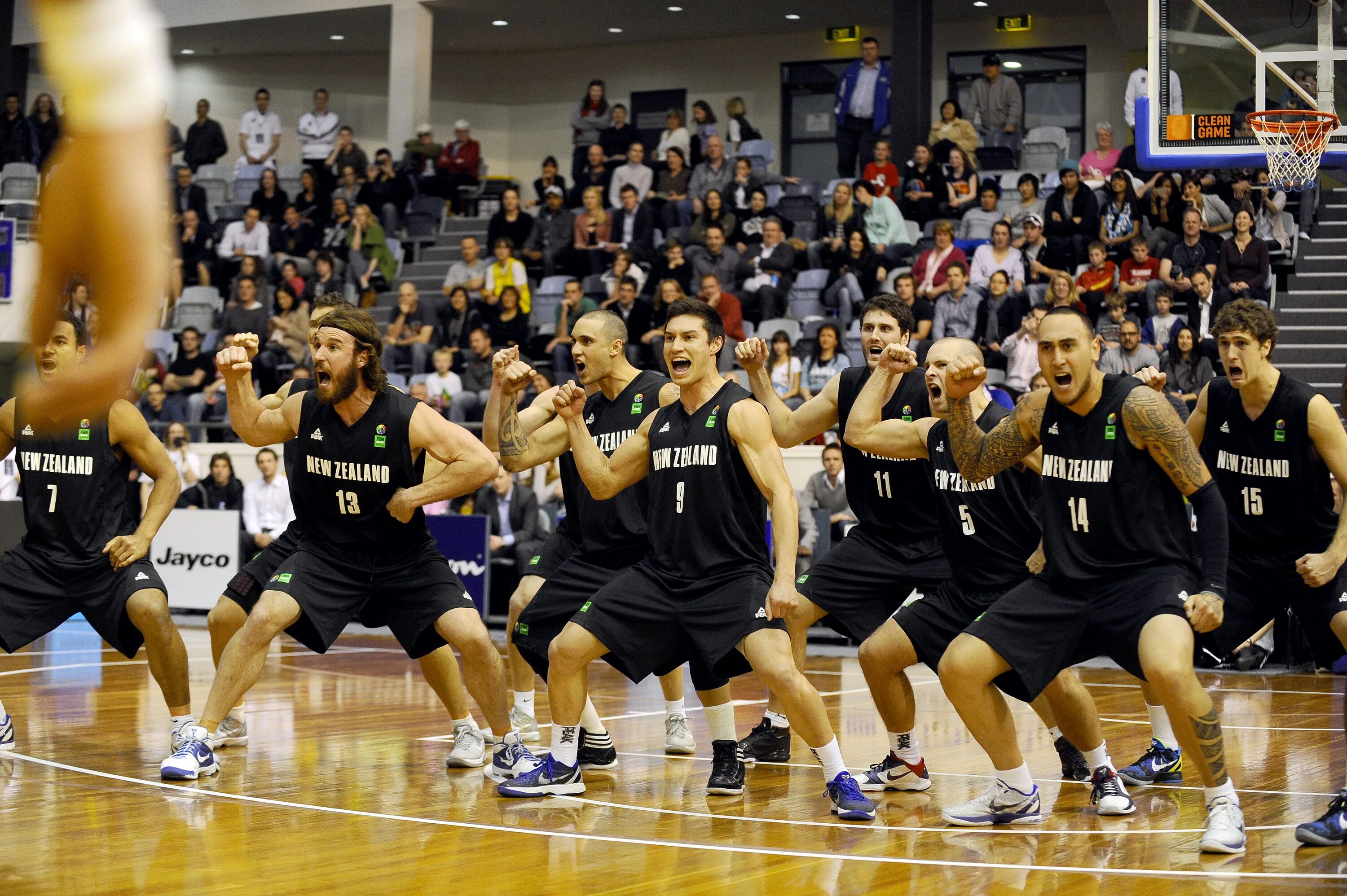 Basketball new zealand. Баскетбол в новой зеландии. Финляндия новая зеландия баскетбол. Сборная индии по баскетболу. Финляндия новая зеландия баскетбол.