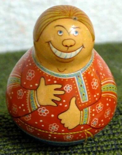 Маша ванька. Ва́нька встанька. старинные неваляшки. ванька-встанька игрушка. ванька встанька деревянная игрушка.