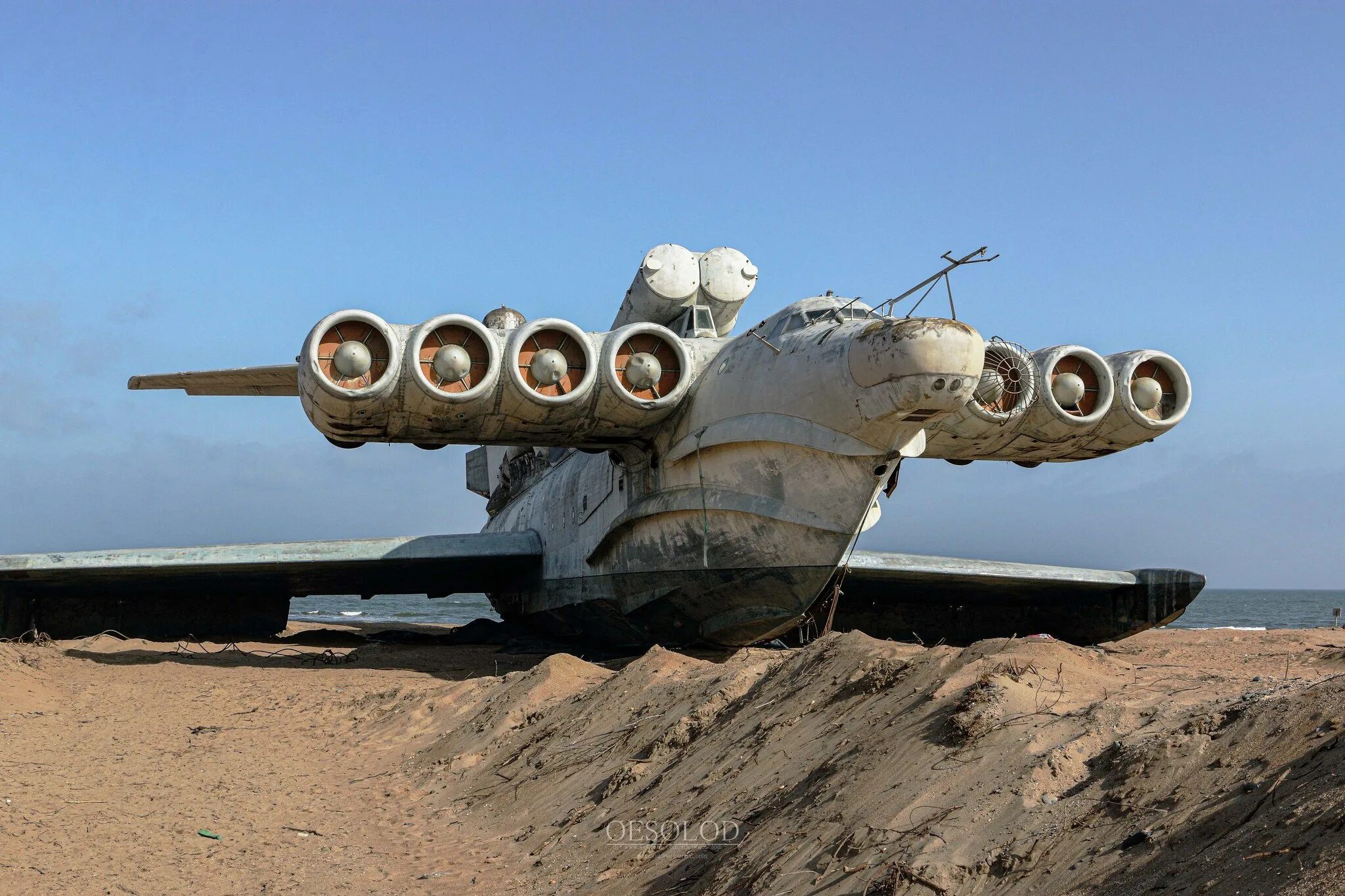 Где сейчас экраноплан. Каспийский монстр экраноплан лунь. каспийский монстр экраноплан дербент. экраноплан лунь в дагестане. экраноплан лунь проект 903.