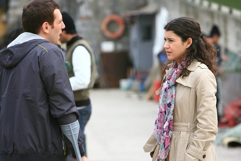 берен саат и энгин акюрек. без вины виноватая сериал. сериал фатмагуль фатмагюль турецкий. берен саат фатмагюль. фильм турецкий без вины виноваты.