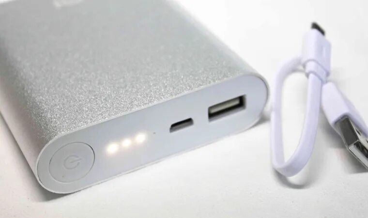 Если едешь на природу Power Bank возьми в дорогу, если едешь отдыхать Power Bank