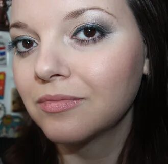 Catrice soft glam filter fluid