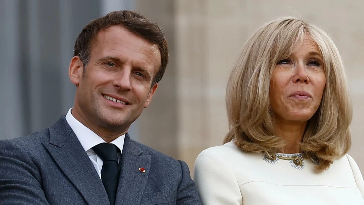 Кто жена макрона президента франции. Жена президента Франции Макрона. Бриджит Макрон трансгендер.