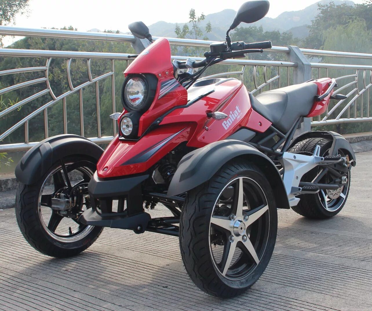 Трицикл 4. Трицикл armada 200. трайк трицикл. китайский трайк 250. jasscol trike 200cc scooter.
