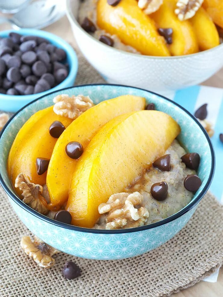 Овсянка с авокадо. Рисовая каша с кокосовым молоком. Овсяная каша с манго. Рисовая каша на кокосовом молоке с манго. Рисовая каша с бананом.