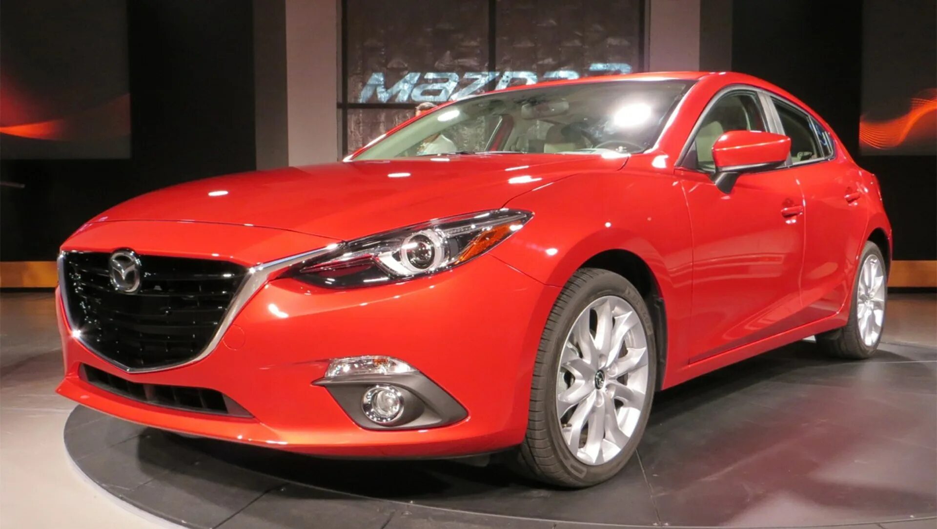Мазда спб купить новую. Mazda 6. Мазда 3 2014. Mazda 3 и Mazda 6. Мазда 6 3 кузов.
