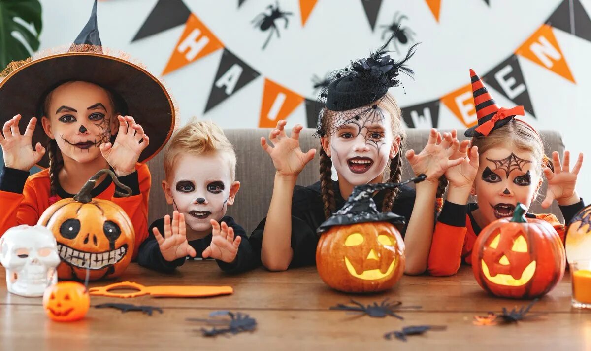 Хэллоуин празднуют. Хэллоуин. 31 октября - хэллоуин (halloween) в великобритании. Halloween is celebrated. When celebrate halloween.