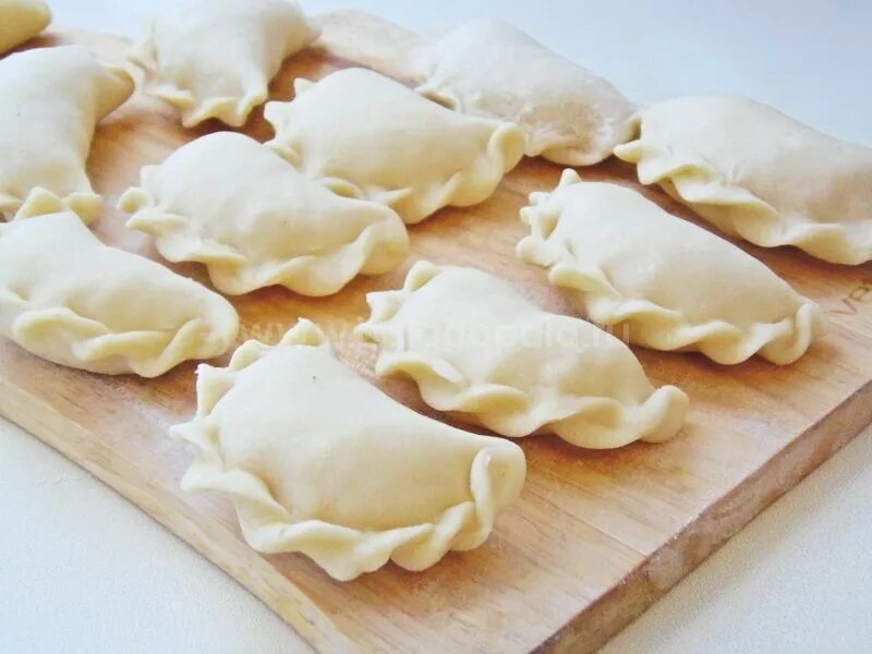 Замороженные вареники. Вареники замороженные. Пельмени вареники. "пельмени, вареники, манты" "махно". Замороженные вареники.