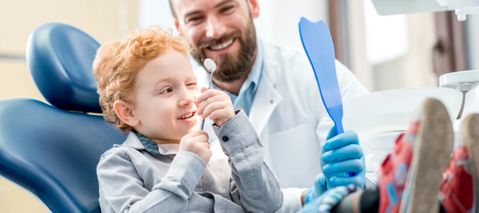 Детская стоматология. Ребенок у стоматолога. Ребенок у зубного врача. Стоматология дети.