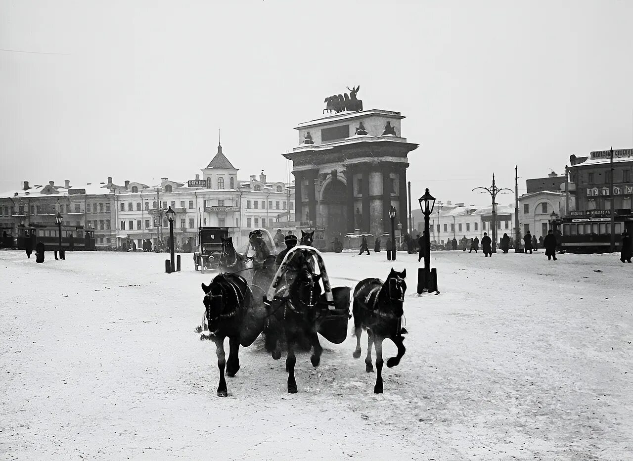 Померкла старая москва. Москва 1900 1914 годов в фотографиях сергея челнокова. москва 1909. москва 1900 год. дореволюционная москва.