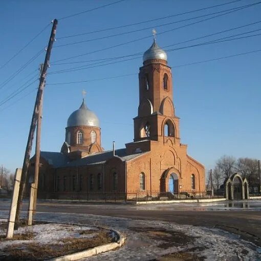 Погода в мамоне верхнемамонского. Верхний Мамон Воронежская область. Нижний Мамон Воронежская область. Село верхний Мамон Воронежской области. Храм в Верхнем Мамоне Воронежской области.