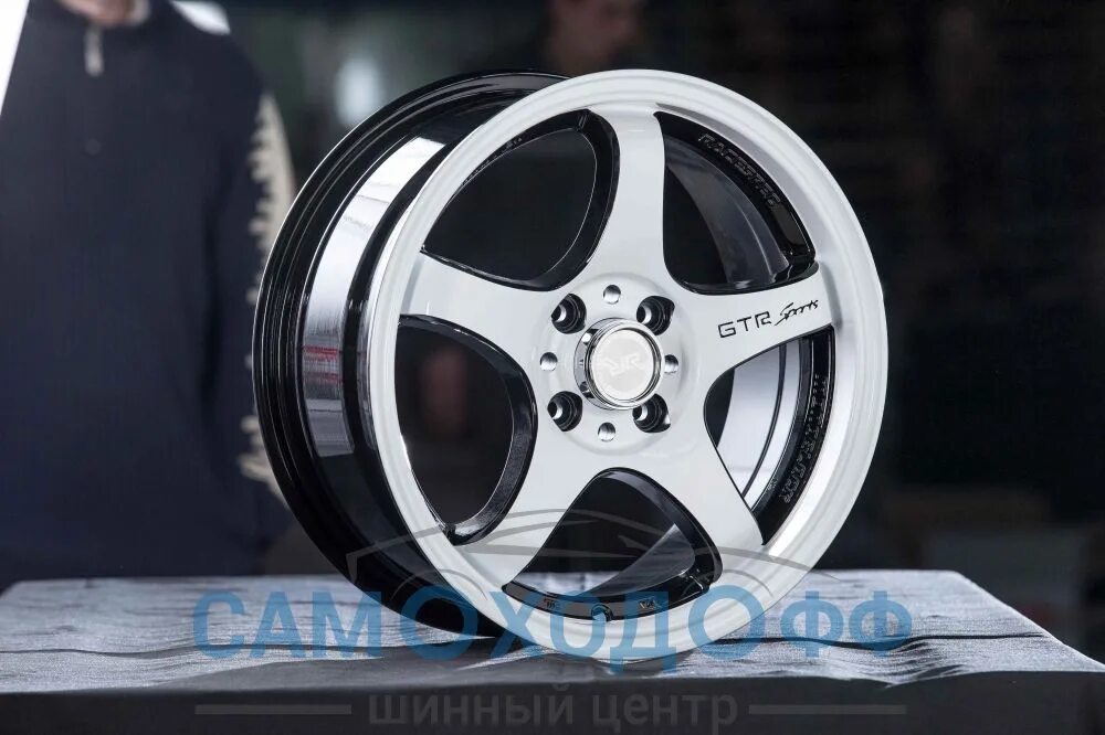 Диски RR css391. Race ready 6,5x15/4x98 et35 d58,6 css391 CA-b4w. Диски Race ready r15 4x98. Диски Race ready 15 4 98. 5x 15 25