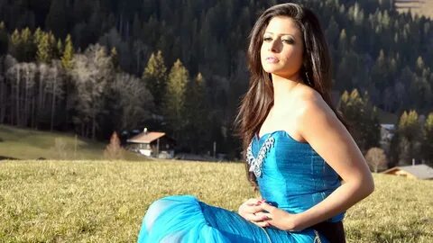 Koel mallick blue film