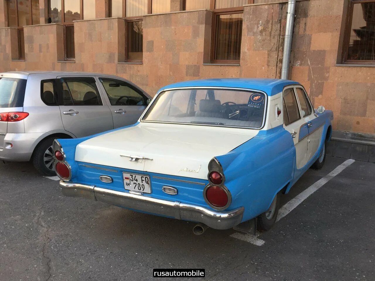 Какое авто из армении. Ераз ракета. армянский автопром ераз. автомобиль ракета ераз. армянская машина ракета.