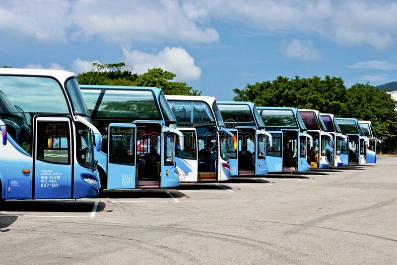 Автобусная стоянка. Много автобусов. Автобусы парковка красиво. Автобус Барыс.