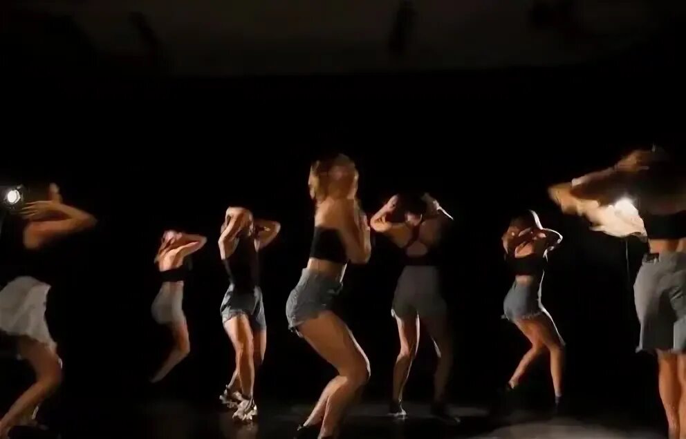 Jazzdauren клипы. Jazzdauren танцы. Интересные поддержки в танцах. Современная хореография танцы. Rema певец.