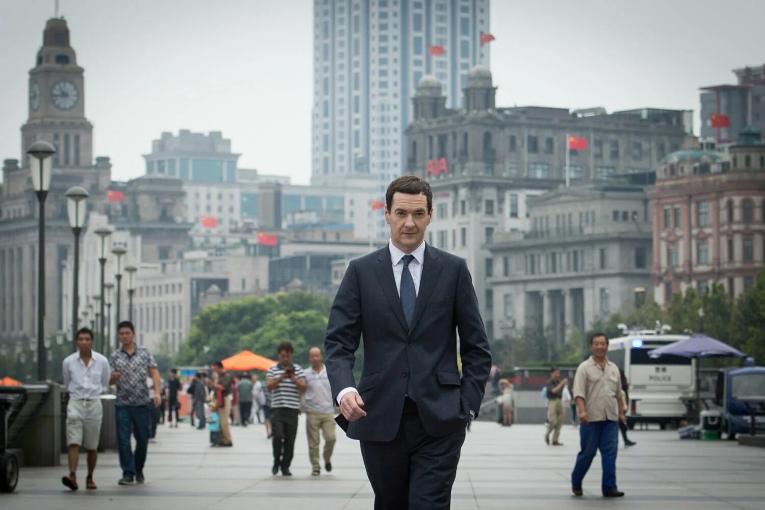 Бизнесмены лондона. Бизнесмены лондона. Лондонские бизнесмены. Бизнесмены англии. Хипстер предприниматель.