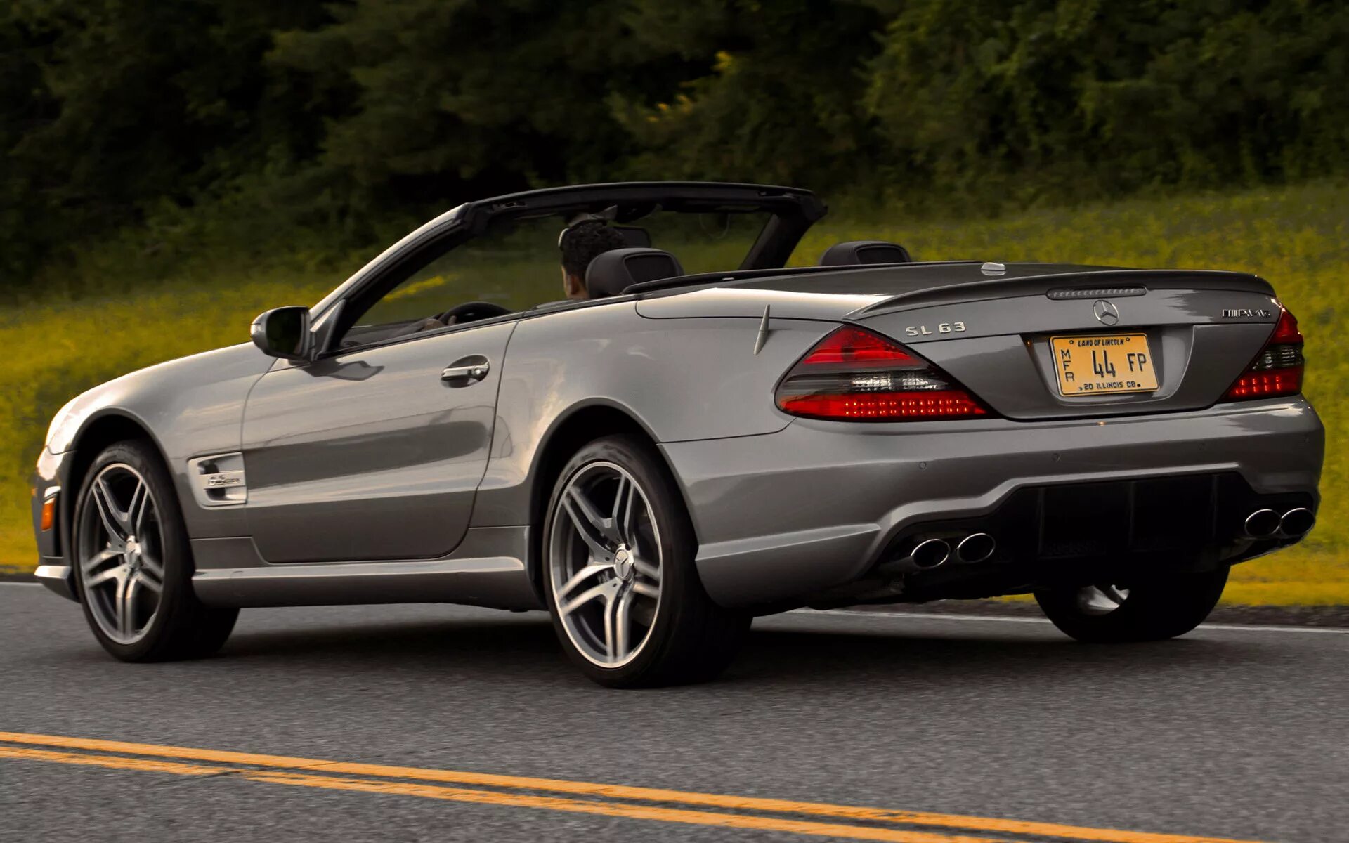 Sl 63. Мерседес Бенц SL 63 AMG. Мерседес АМГ sl63. Мерседес сл 63 АМГ. Mercedes Benz SL AMG sl63.