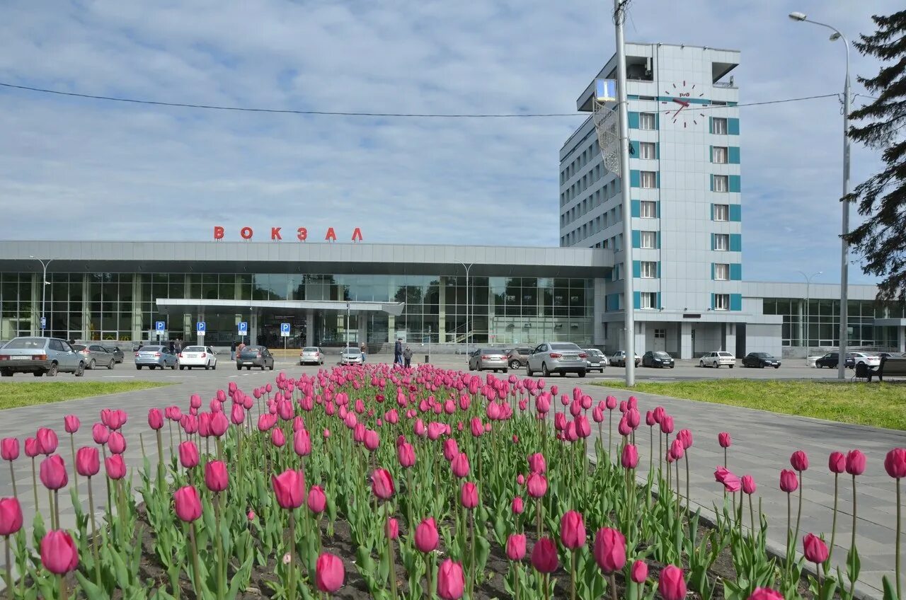 Центр сайт ульяновска. Ульяновск центр города. ульяновск новый город центр. железнодорожный вокзал ульяновск. ульяновск (ульяновск центр.)ульяновск (ульяновск центр.).