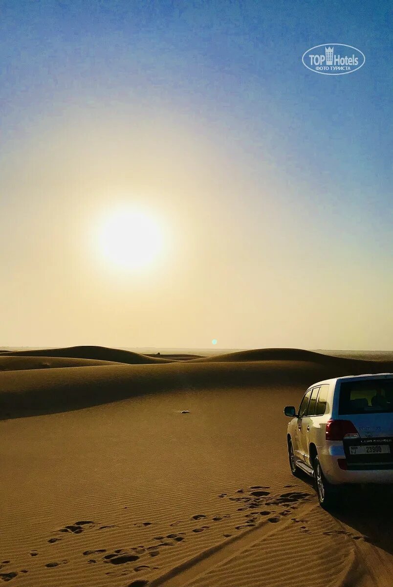 Закат в пустыне дубай. Desert safari dubai. Джип сафари дубай. Сафари в дубае отзывы. Сафари в дубае отзывы.