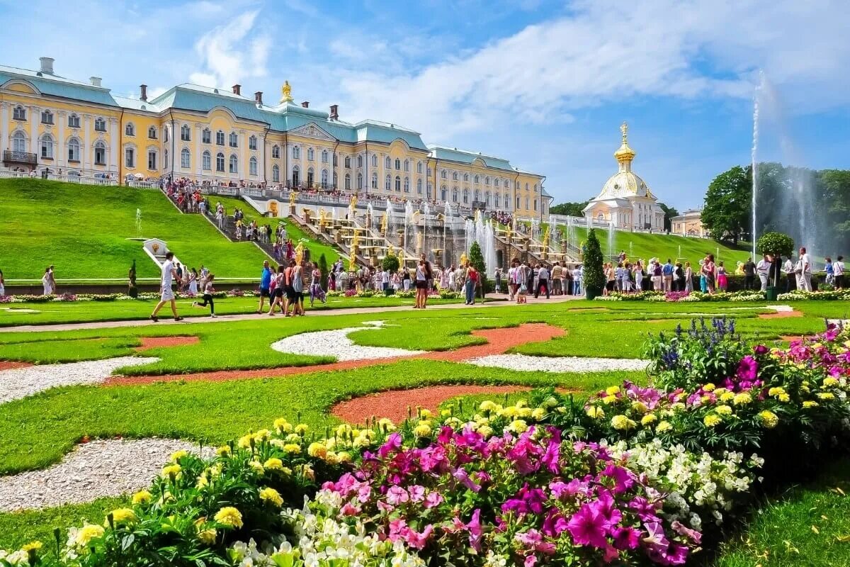 Фото санкт петербурга летом. Петергоф в Санкт-Петербурге. Петергоф парк. Петергоф экскурсии. Питер Солнечный Петергоф.