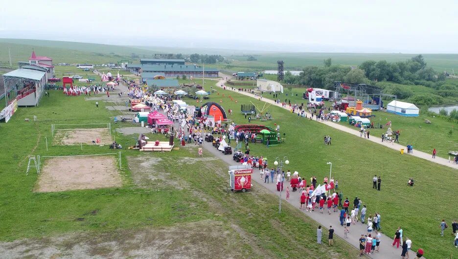 Погода в новотырышкино алтайского края на 10. Сибирское подворье Новотырышкино. Новотырышкино Алтайский край Сибирское подворье. Сибирское подворье" в селе Новотырышкино.. Село Новотырышкино Белокуриха.