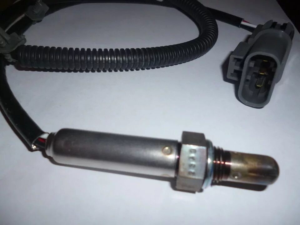 Лямбда зонд титан. Датчик кислородный лямбда зонд nissan. Титановый лямбда зонд. 301. Вольво разъём лямбда зонда 2.