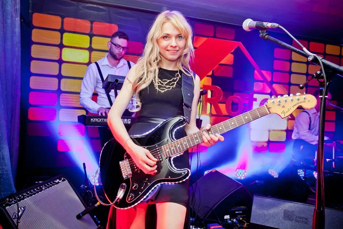 птицы кавер. кавер группа жара москва. кавер исполнительница. кавер группа москва. птицы кавер.