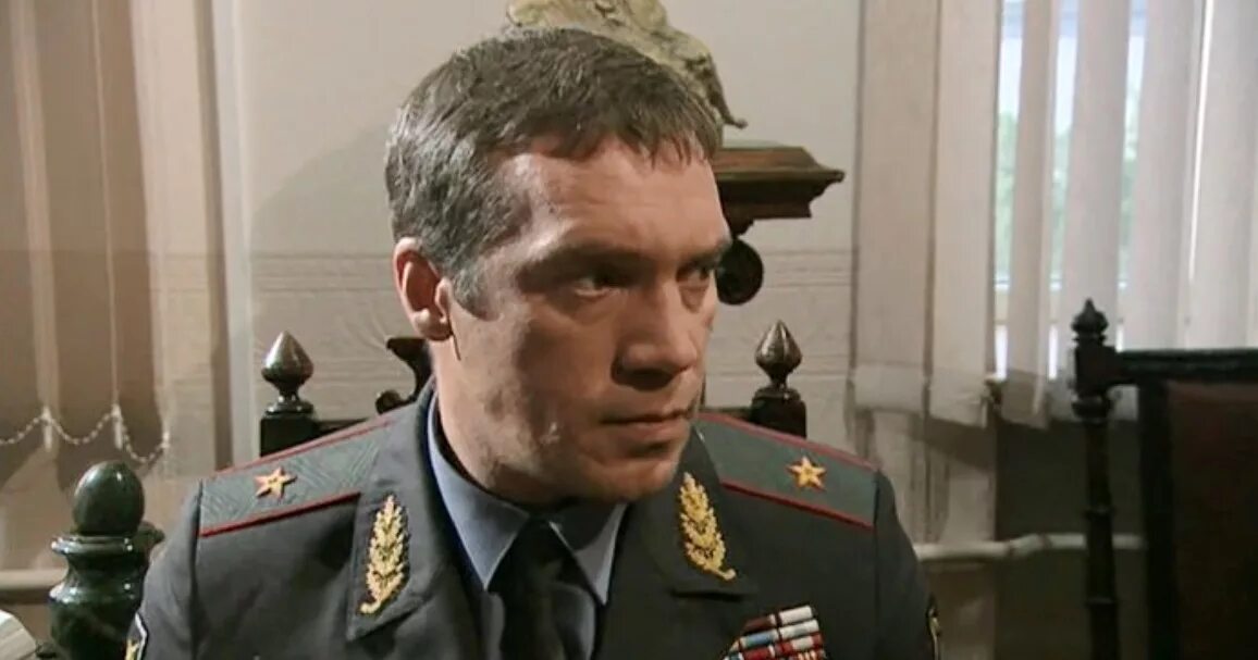 Чернов сериал актеры и роли фото Александр Чернов (VII) актёр смотреть онлайн фильмы и сериалы российские а