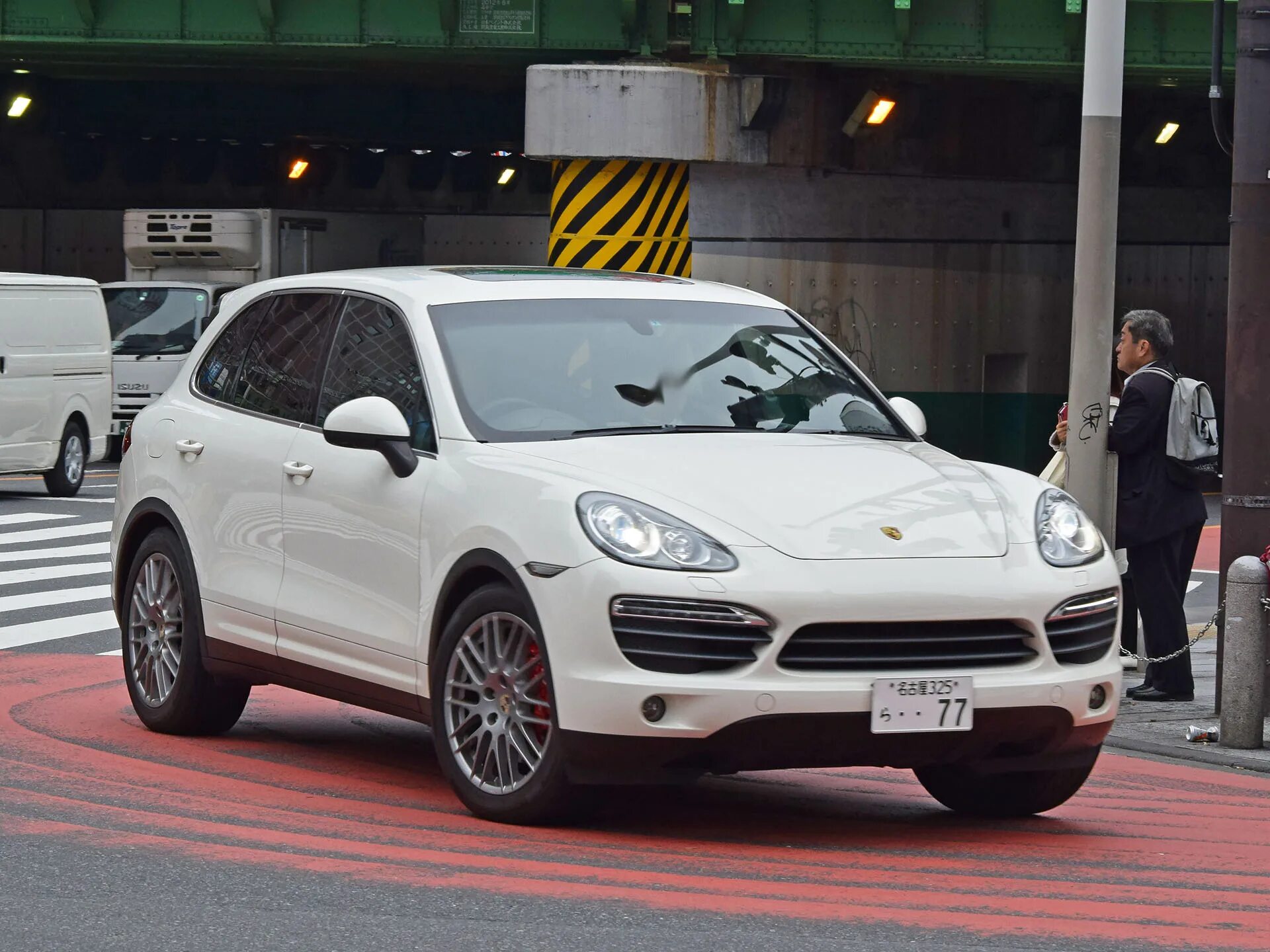 Cayenne 92a. Серый порше кайен 2025. porsche cayenne japan. порше макса ващенко зеленый кайен. на свадьбу машина порш каена в новом кузове.