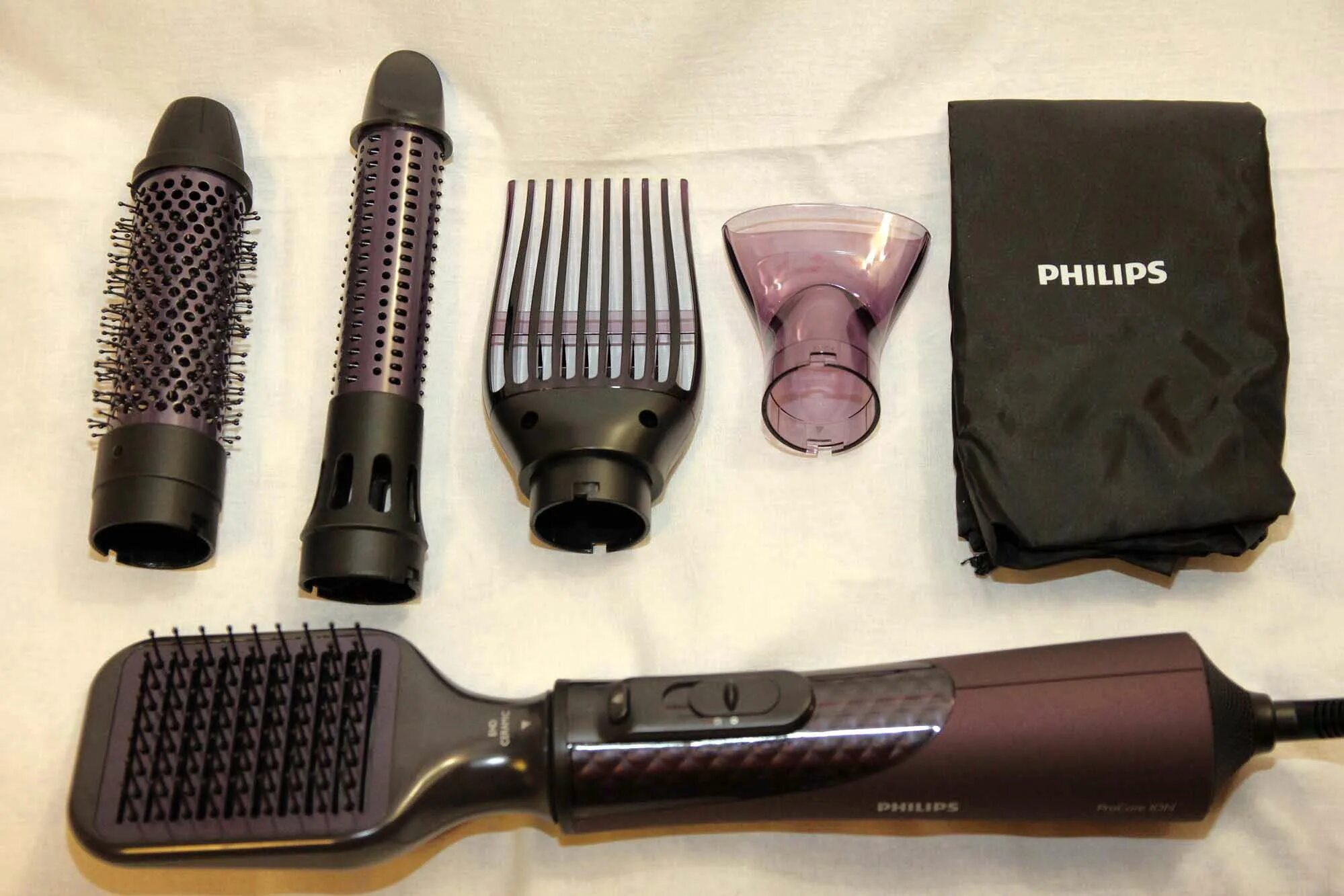 Фен щетка филипс 8664. Фен-щетка philips hp8662/00, белый. Фен щетки philips с насадками. Фен щетки philips с насадками. Philips hp4674 salon airstylist ion.