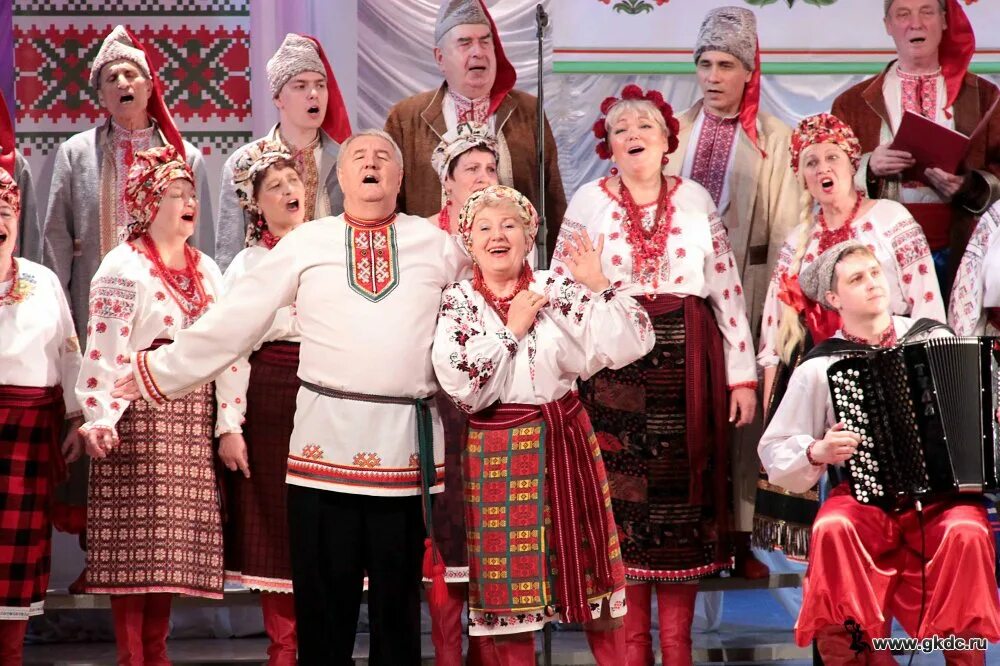 Украинский народный хор. Украинские песни. Кобзарь хор. Украинская музыка фото. Русские украинские поют