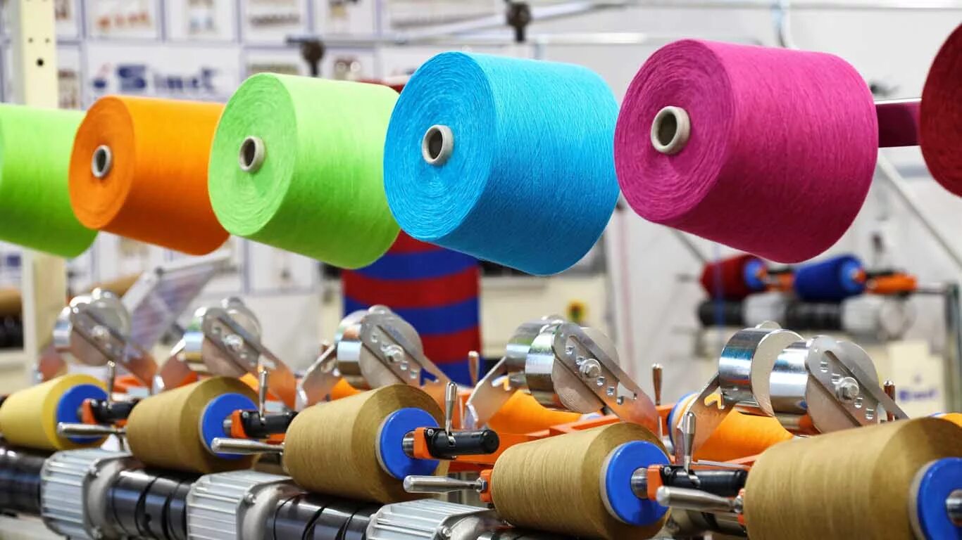Фабрика нитки. Текстильная промышленность. Текстильное производство. Текстильная и легкая промышленность. Лёгкая промышленнсоть.