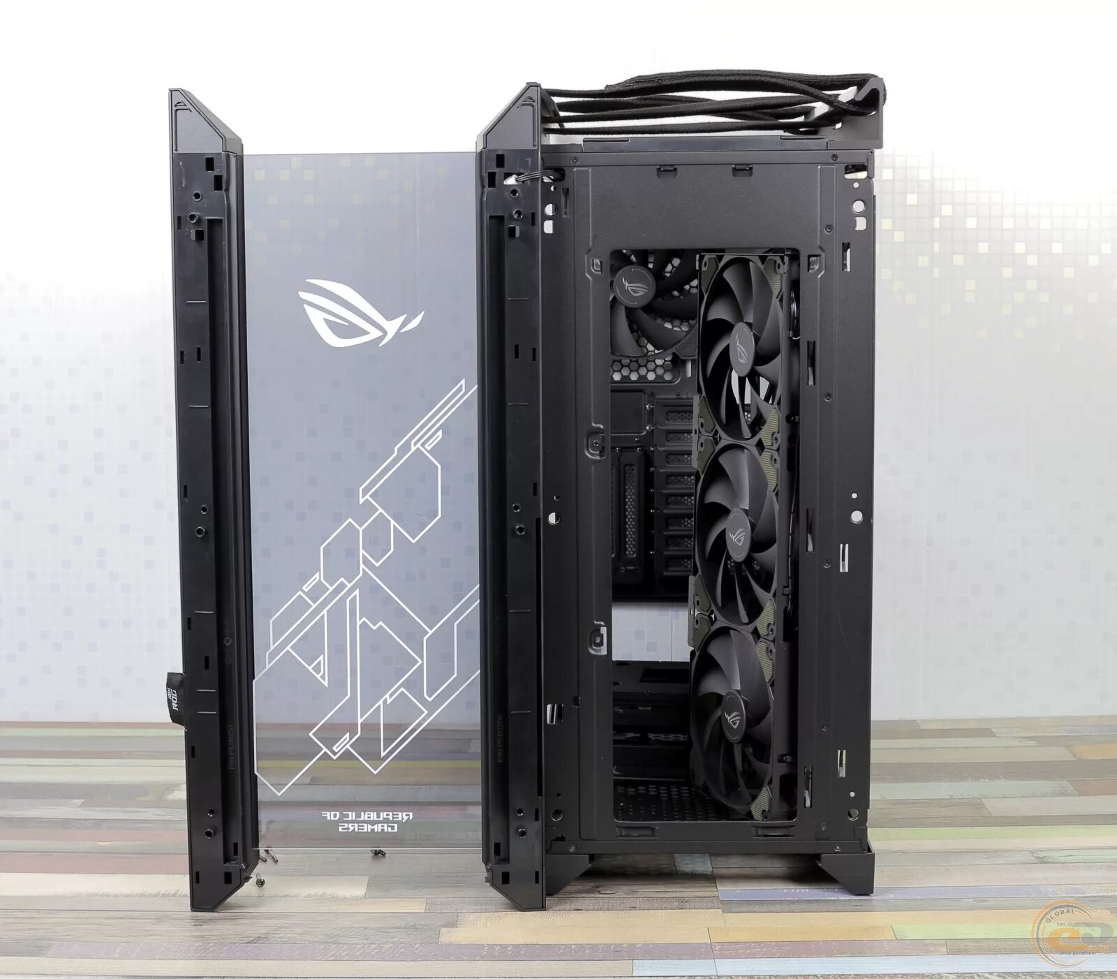 Корпус asus rog strix. Корпус asus rog helios. asus rog strix helios. asus gx601 rog strix helios. корпус rog strix helios.