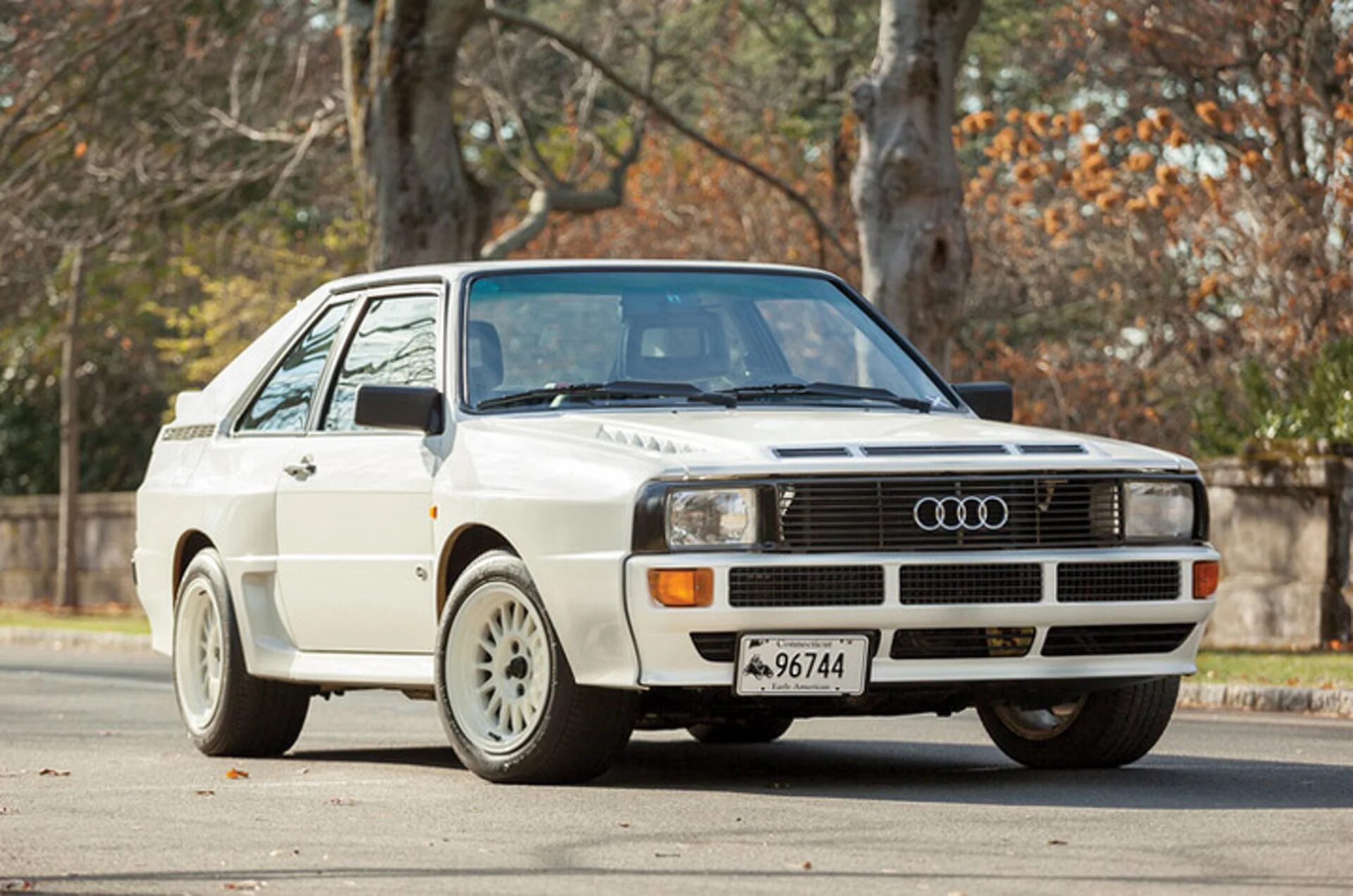 Ауди спорт кватро. Audi Sport quattro. Audi Sport quattro 1984. 1984 Audi Sport quattro s1. Audi quattro Sport 1980.
