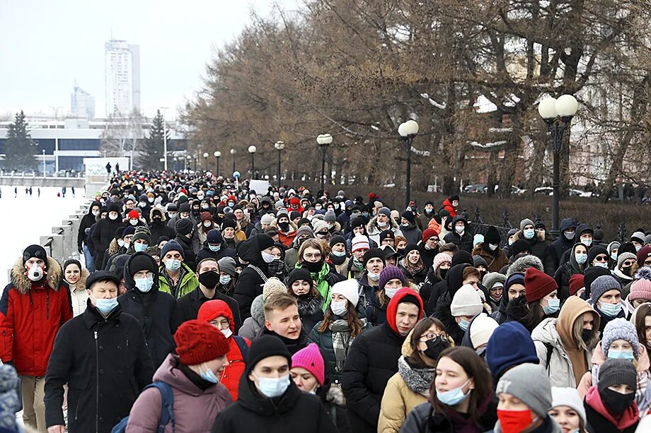 Небольшая группа собравшаяся для выражения протеста