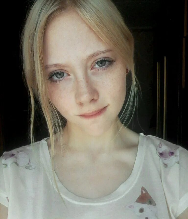 Страшные девочки 14. Страшные девочки 14. Анастасия залуповна. Некрасивая девушка 16 лет. Некрасивая девушка 16 лет.